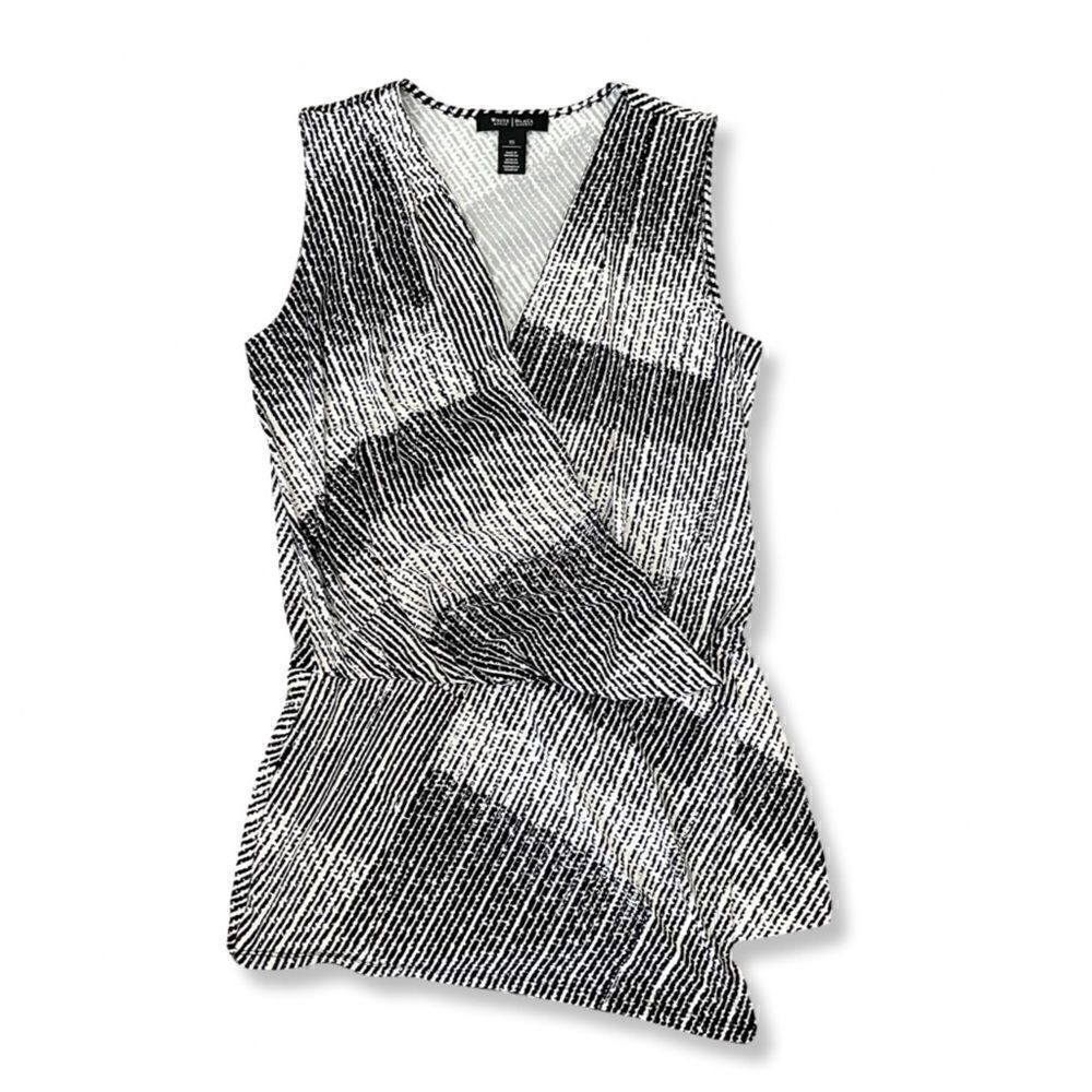 White House Black Market Sleeveless Wrap Printed Top Workwear XS